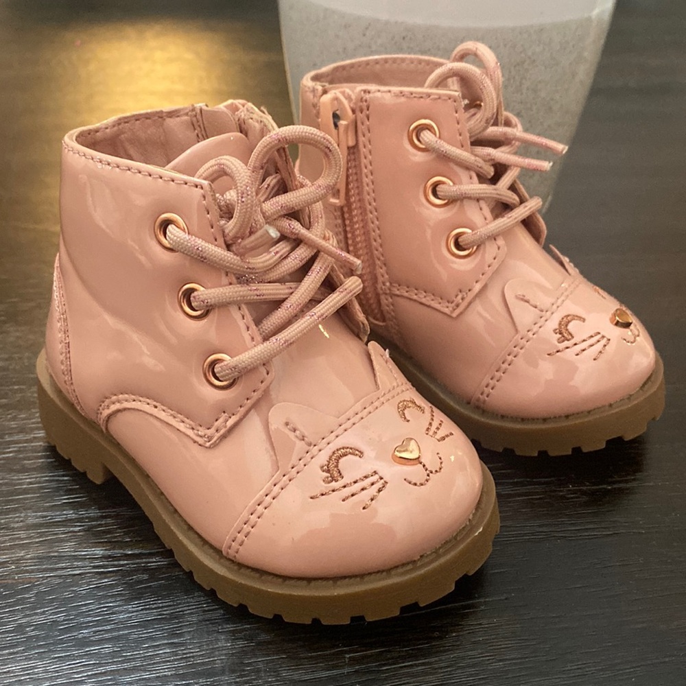 Cute baby kitty boots